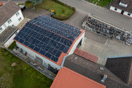 Module auf Hallendach