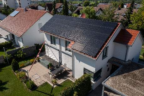 Schwarze Module Winaico EFH
