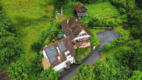 Wohnhaus am Waldrand Photovoltaik